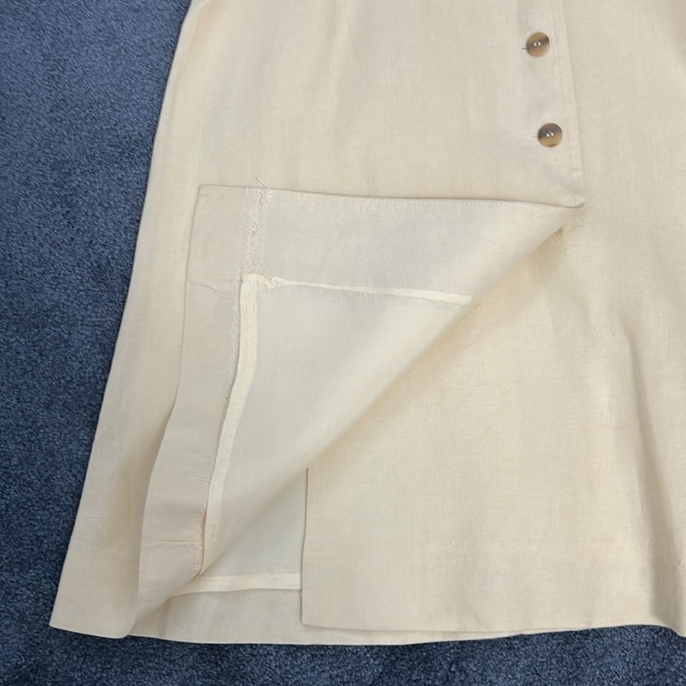 Talbots Cream Linen Wrap Dress with Fitted Bodice & A-line skirt. Vintage size 6 - Picture 5 of 7